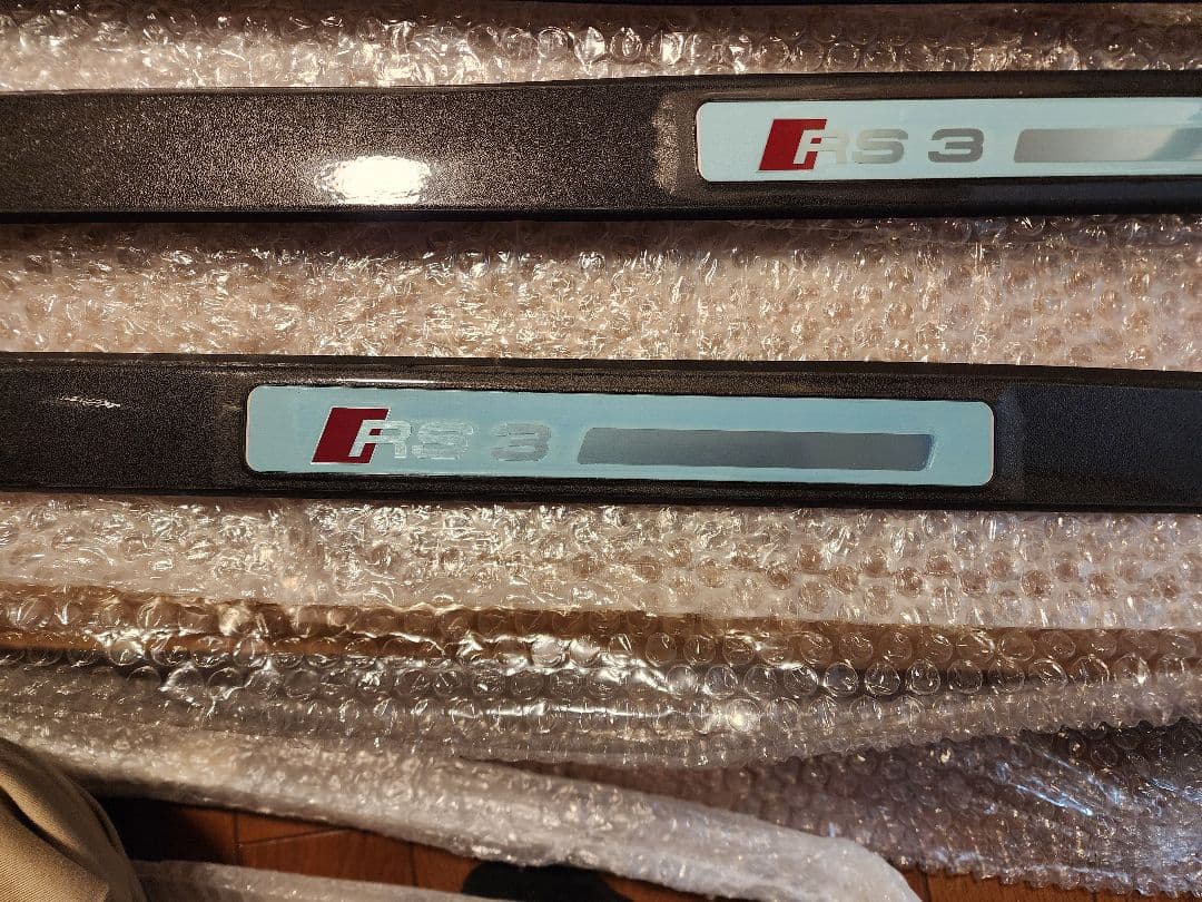 AUDI純正　スカッフプレート　ドイツ製　8P後期型　RS3/S3/A3