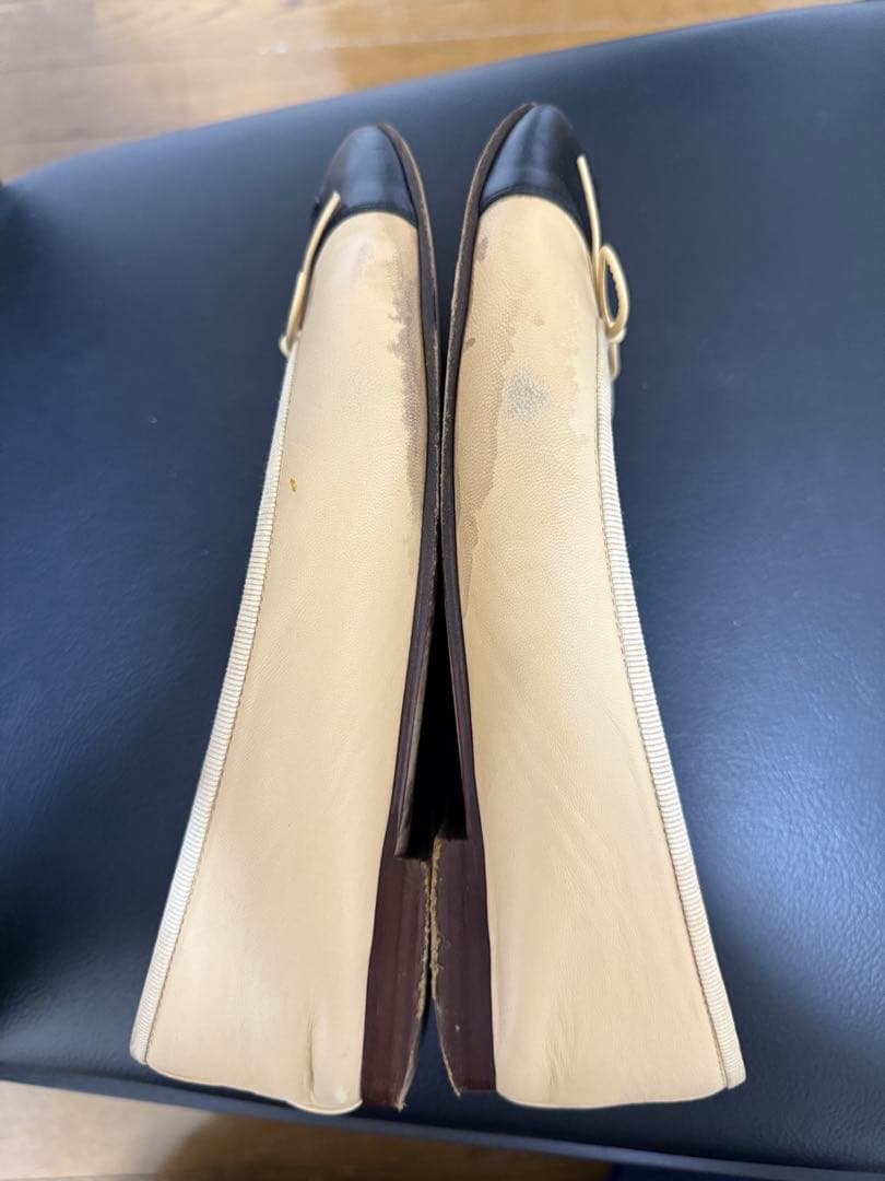 再出品⭐︎格安出品⭐︎CHANELシャネルバレリーナ ベージュ & ブラック38.5