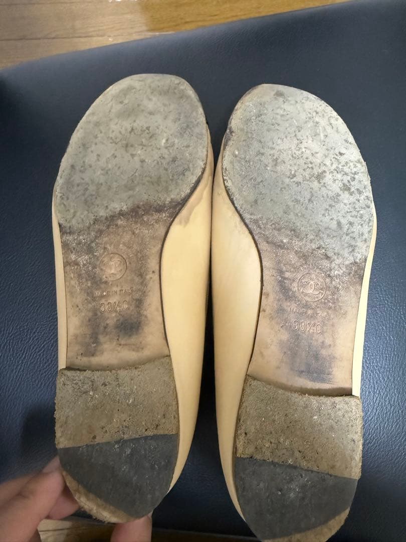 再出品⭐︎格安出品⭐︎CHANELシャネルバレリーナ ベージュ & ブラック38.5