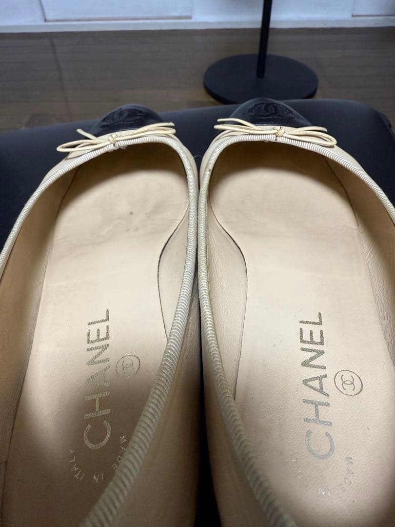 再出品⭐︎格安出品⭐︎CHANELシャネルバレリーナ ベージュ & ブラック38.5