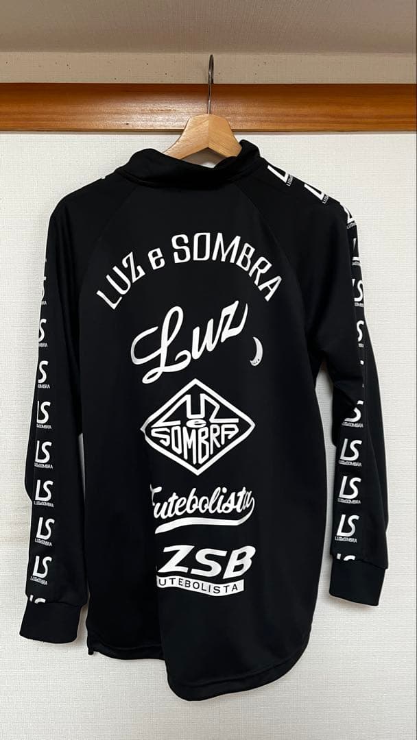 ルースイソンブラ ジャージ　上下セット　Mサイズ