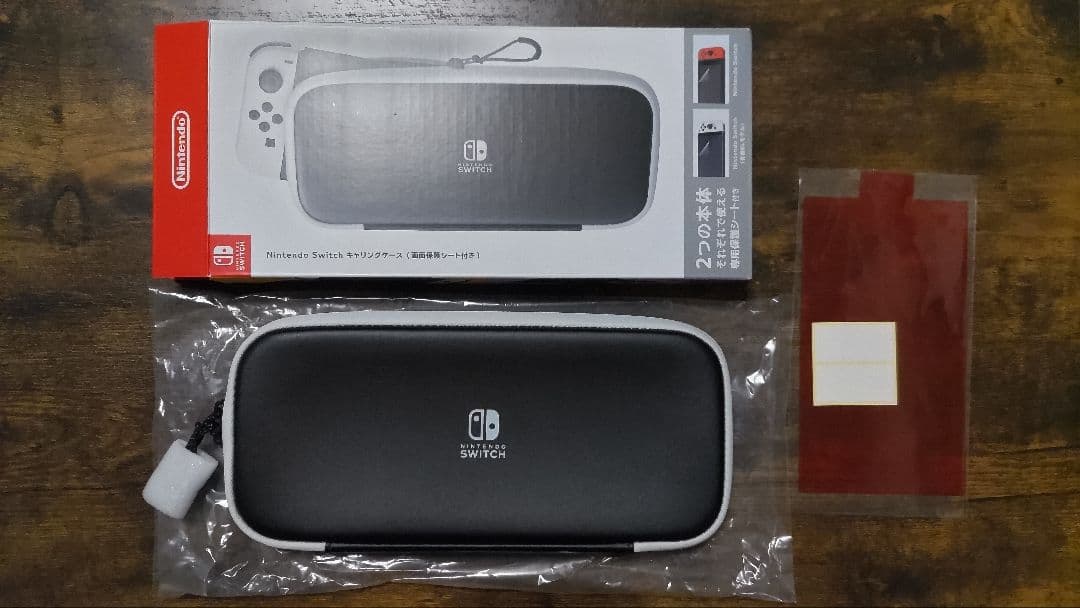 Nintendo Switch + microSDカード + ケース