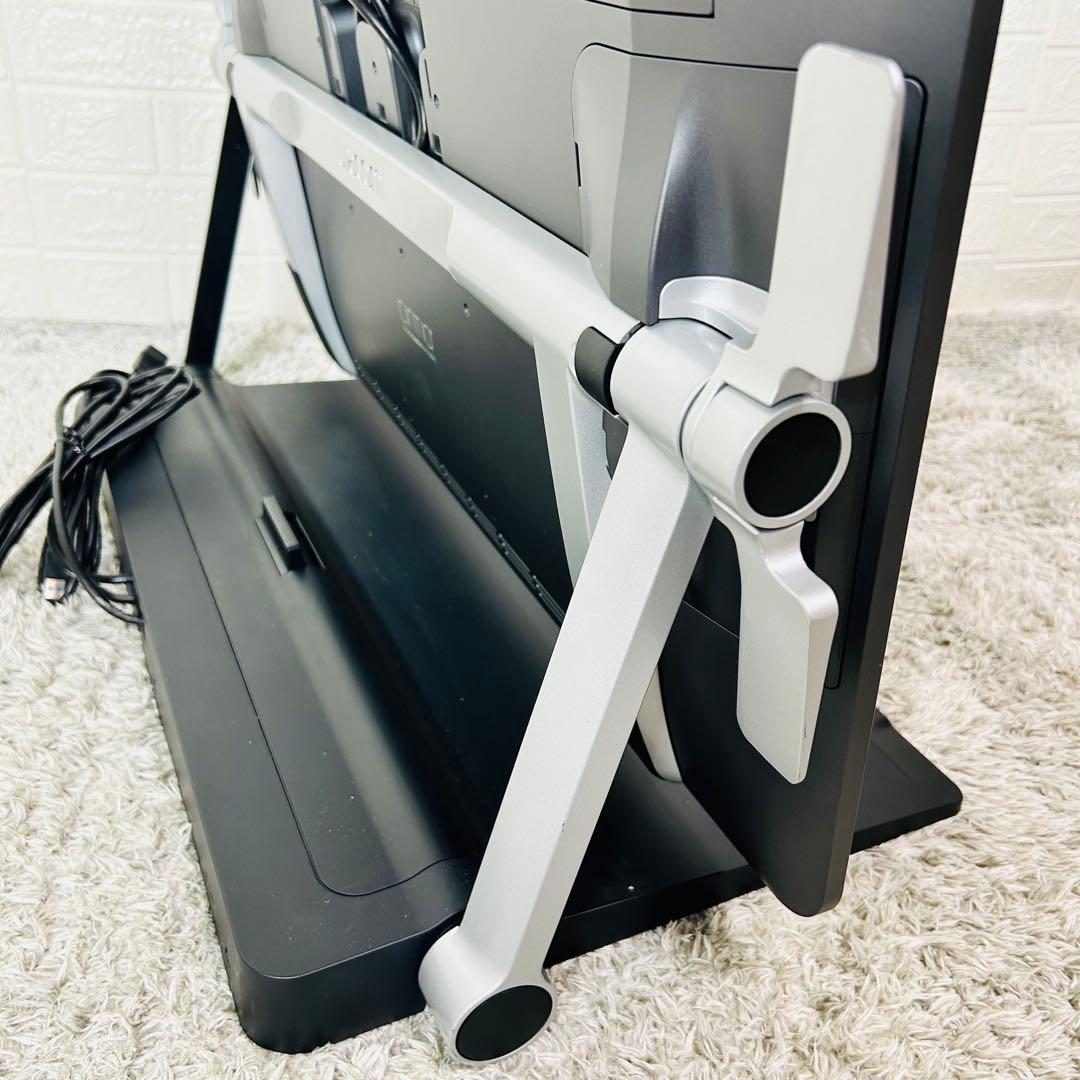 ワコム Cintiq 27QHD DTK-2700 液晶タブレット スタンド付