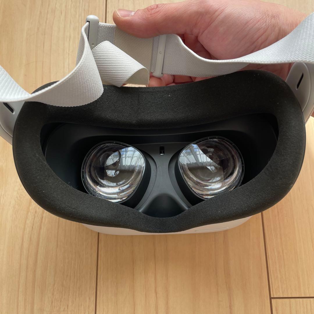  Quest 2 VRヘッドセット 128GB 携帯用ケース付き