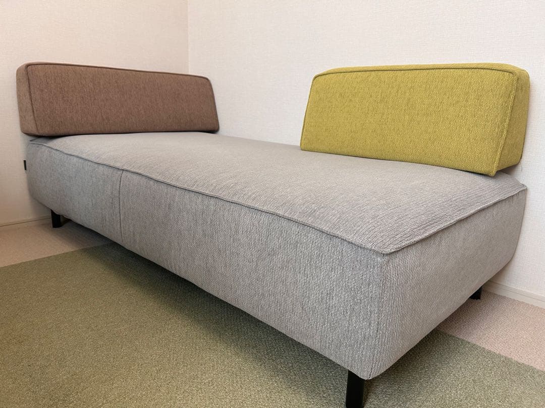 らいぽん様⭐︎マルイチセーリング　リベロ　ソファ② 背クッションなし