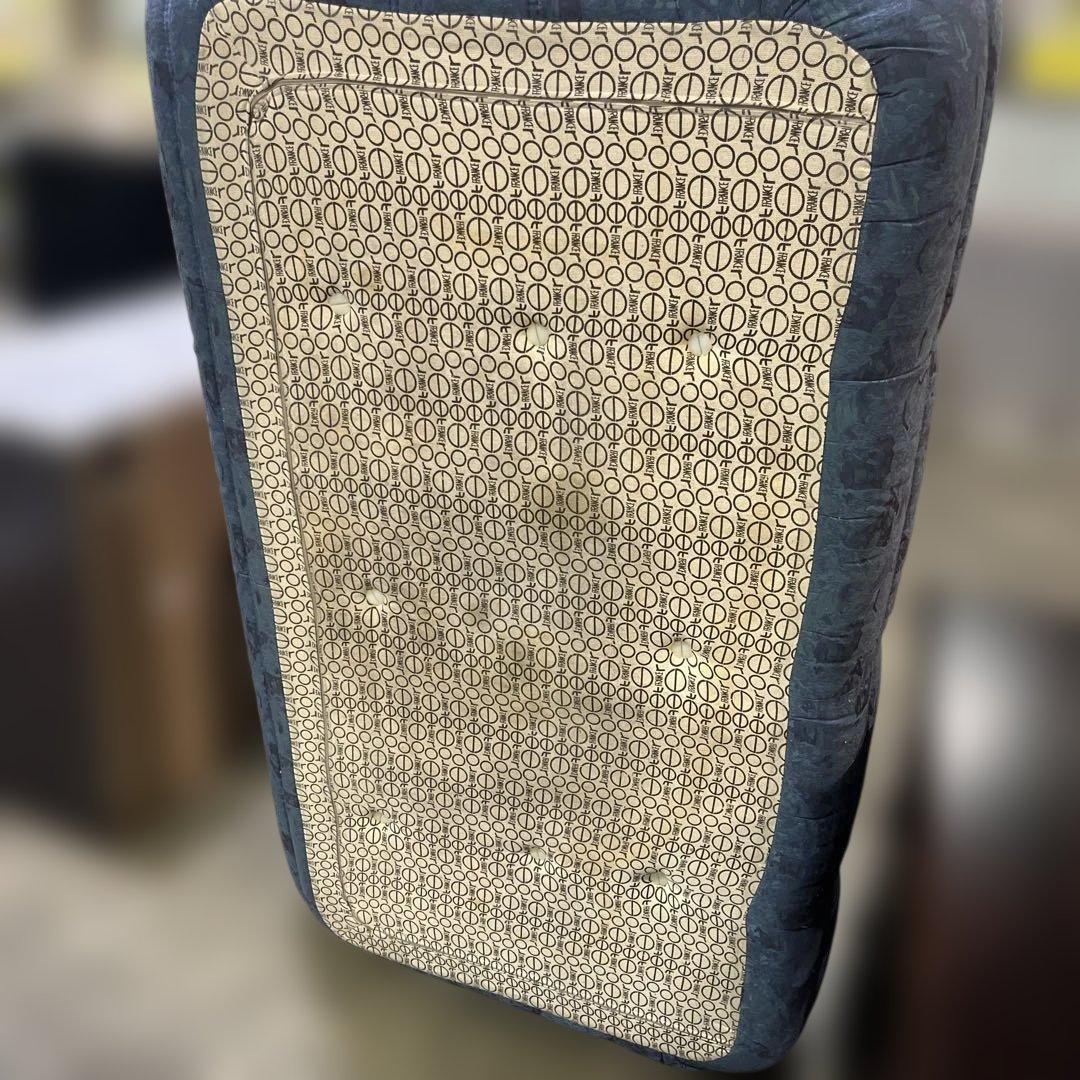 【ligne roset 】リーンロゼトーゴ◇総柄◆3人掛け◇訳あり