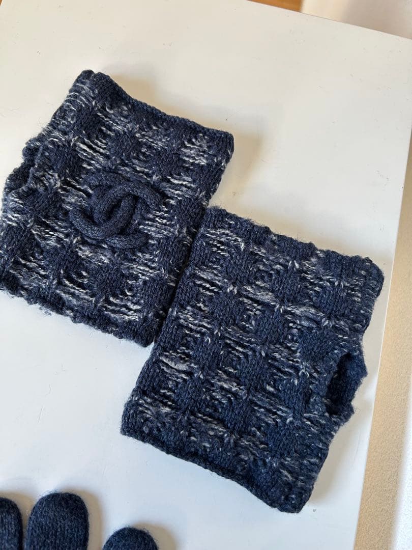 シャネル・カバー付手袋グローブ2WAYタイプ・美品