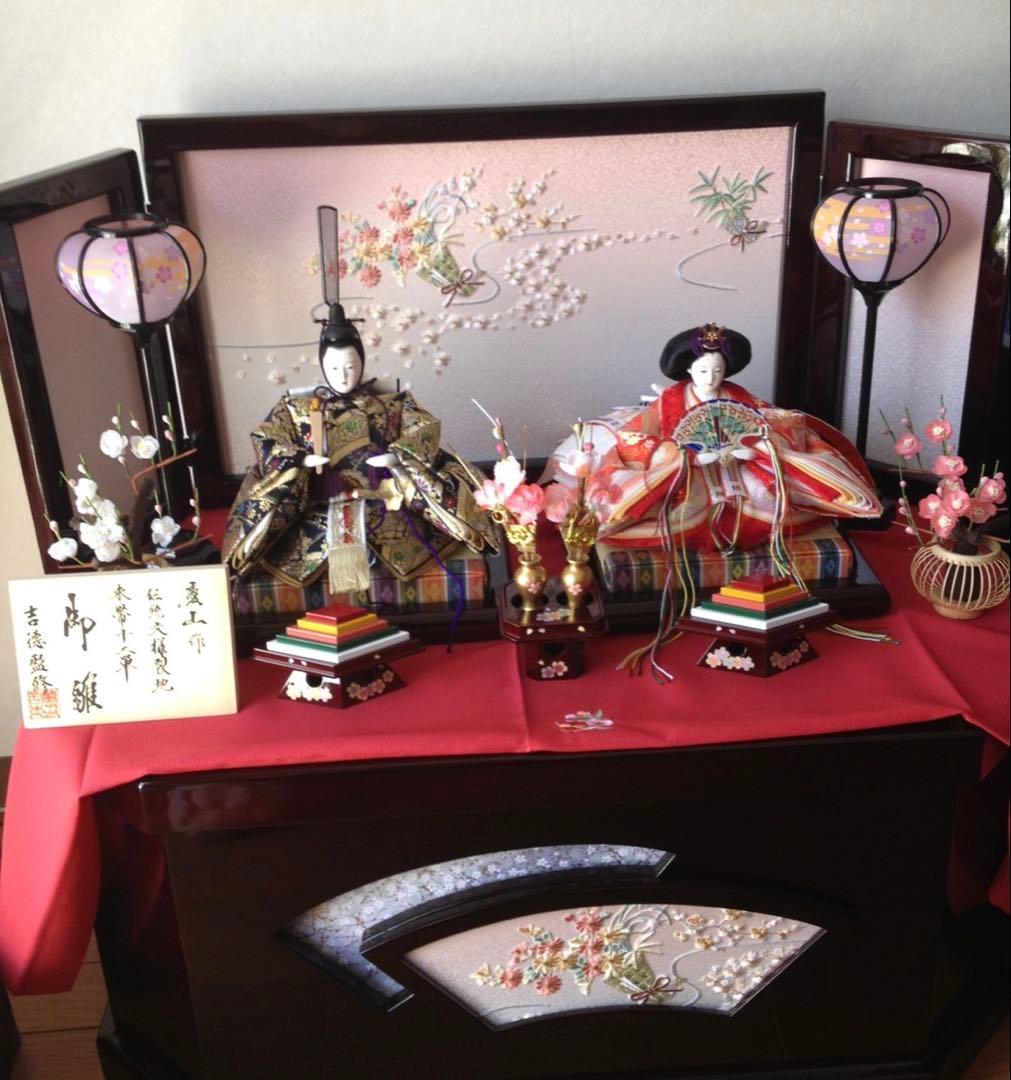 正午まで価格‼️1度のみ飾った雛人形♡台座に収納可