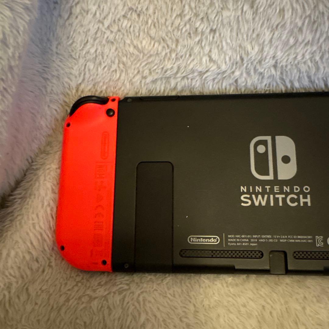 Nintendo Swith 本体