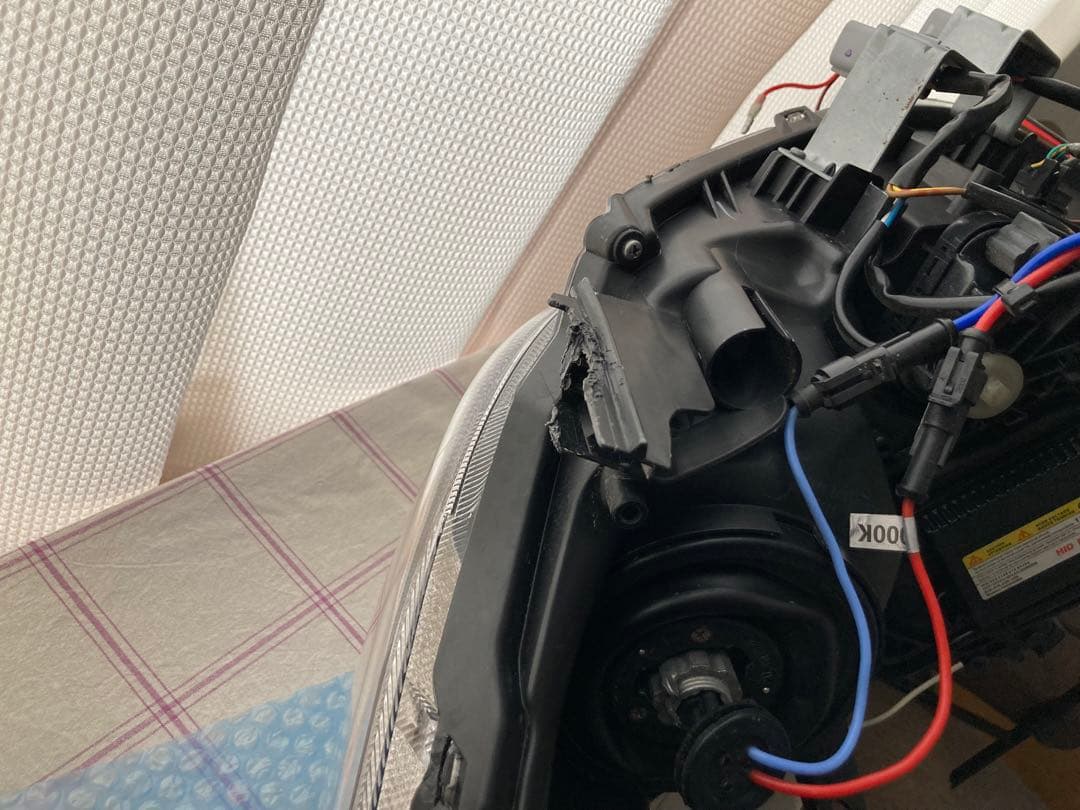 bryovさん専用エスクァイア前期用加工ヘッドライト運転席側①