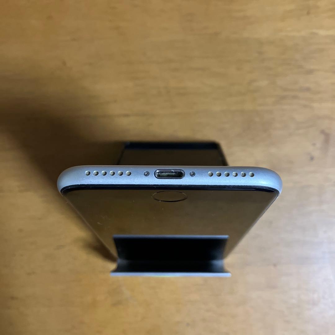 Apple iPhone SE2 128GB ホワイト