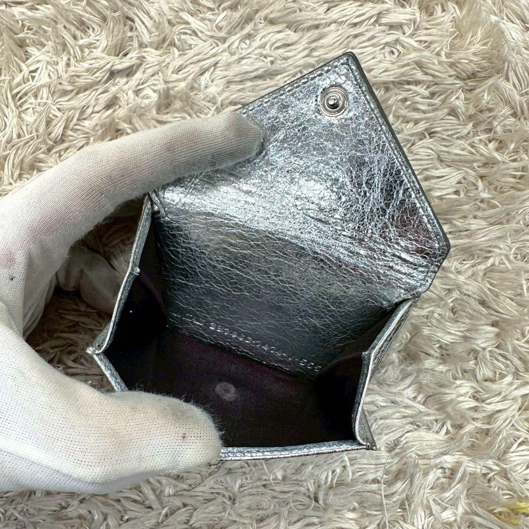 【美品】BALENCIAGA シルバー三つ折り財布 エブリデイ
