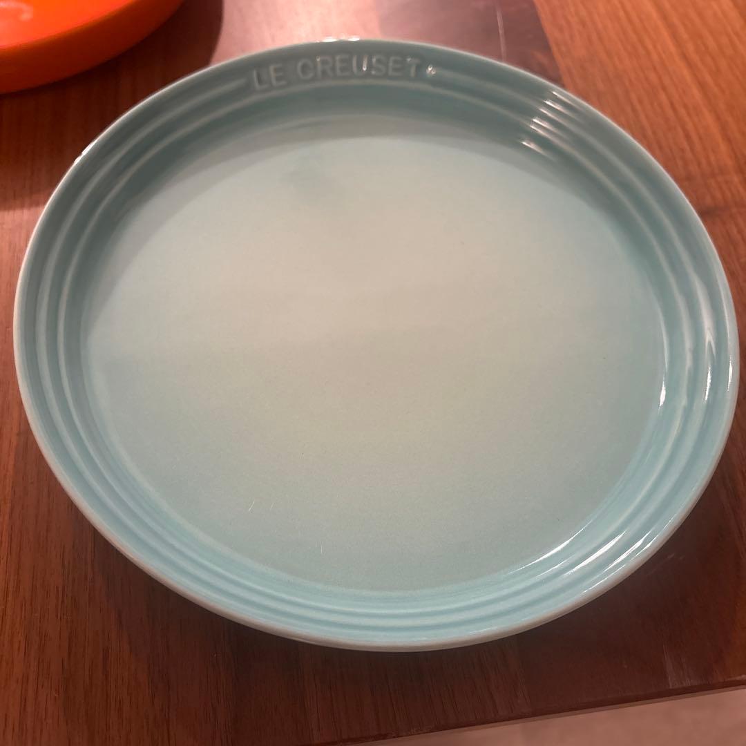 LE CREUSET ル・クルーゼ　ネオラウンドプレート レインボー 22cm