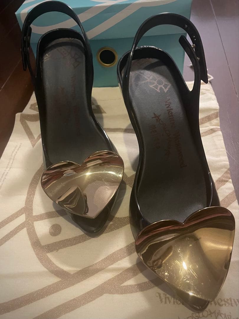 Vivienne Westwood　メリッサ　anglomaniaハートサンダル