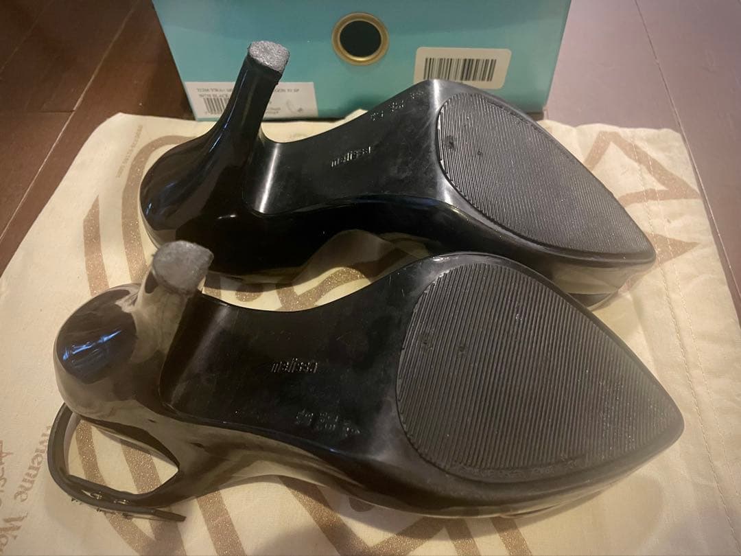 Vivienne Westwood　メリッサ　anglomaniaハートサンダル