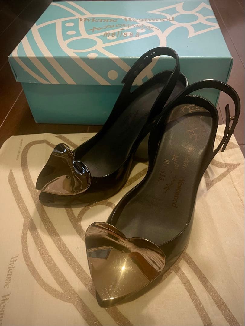 Vivienne Westwood　メリッサ　anglomaniaハートサンダル