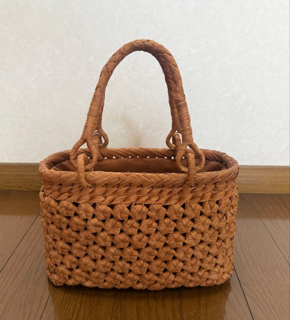 山葡萄　手編み　かごバッグ　六角花編み