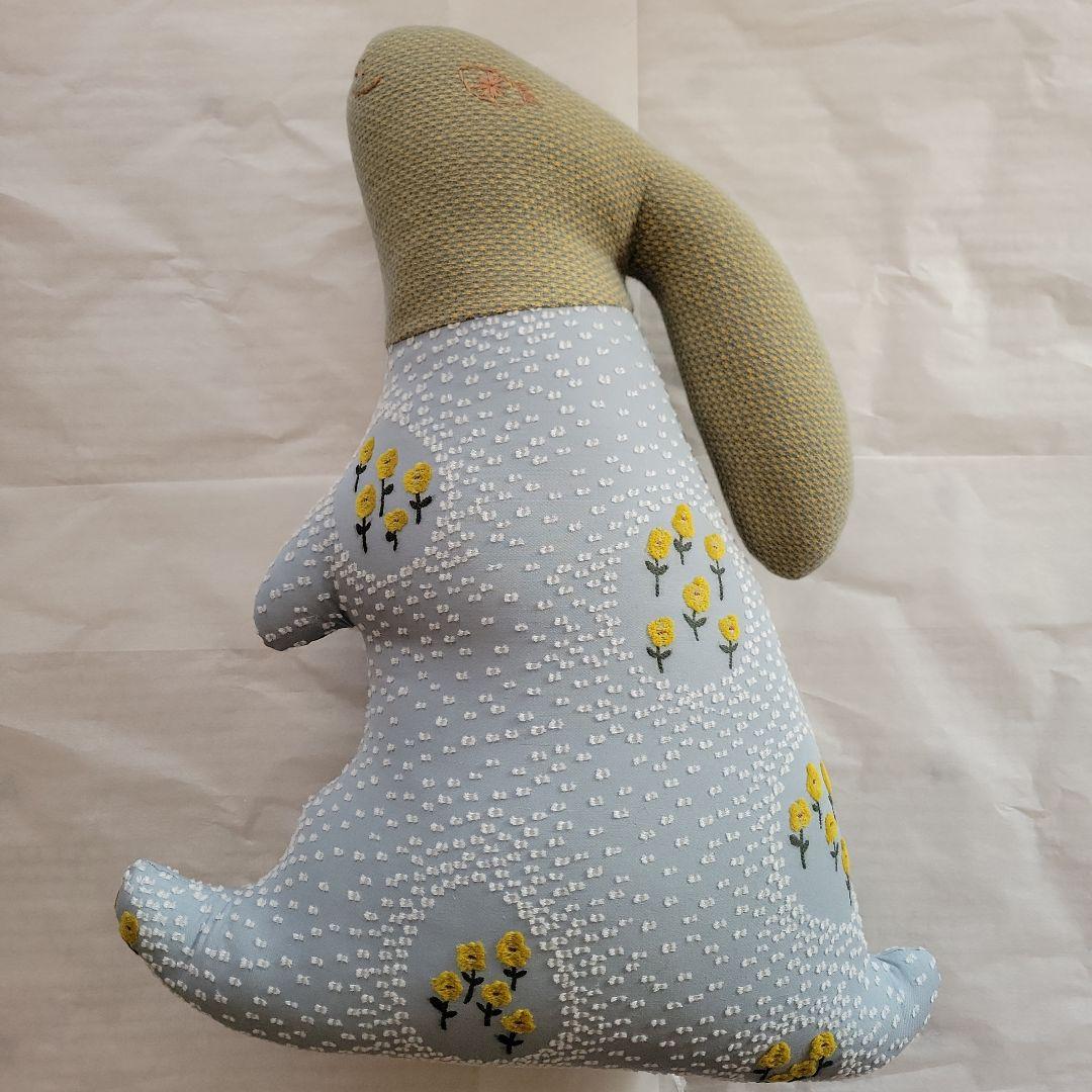 mina perhonenミナペルホネンウサギクッション
