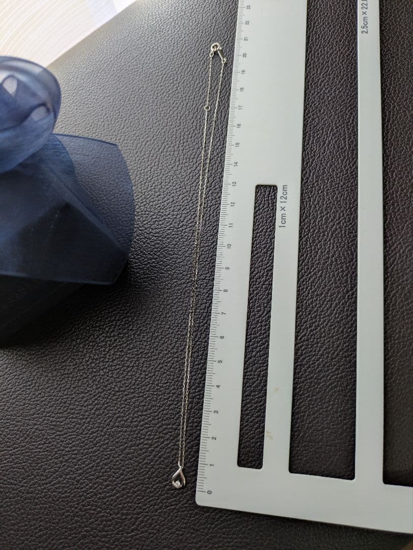 ４℃　K10 しずく　ダイヤモンド　ネックレス