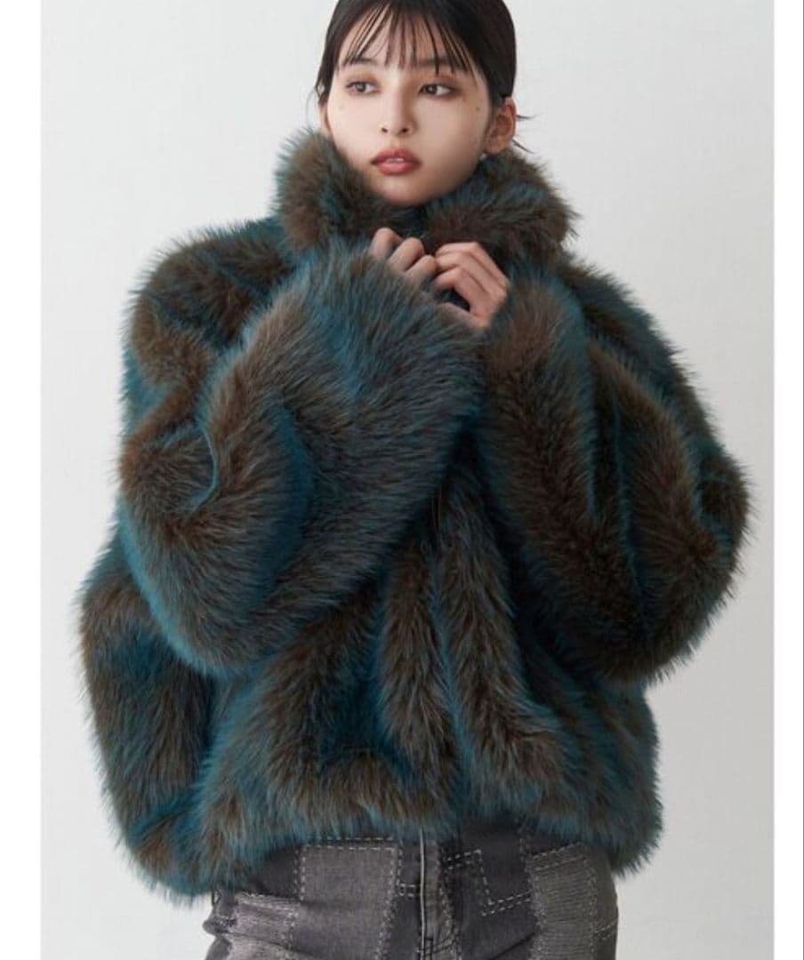 MIXフェイクファーブルゾン　ブルー