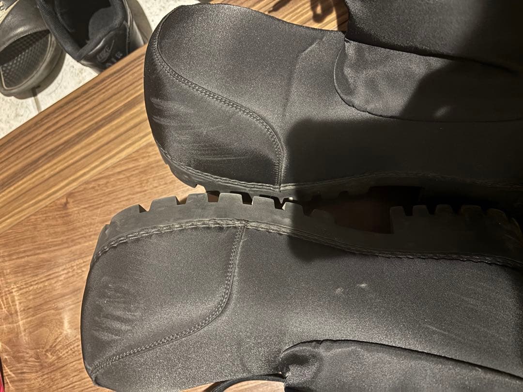 BALENCIAGA アラスカブーツ 黒