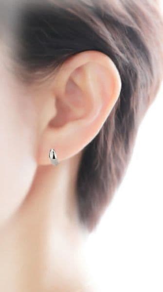 定価38500円*Pt900スピンドルピアス