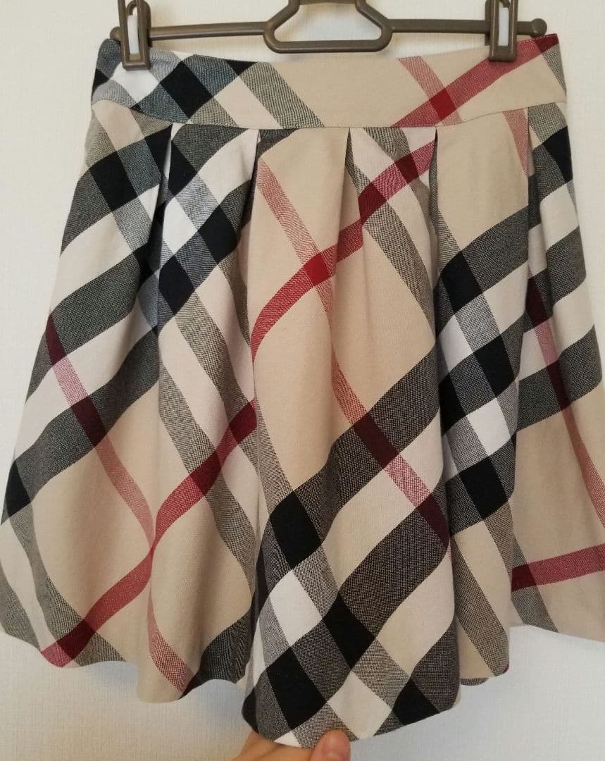 バーバリーキッズスカート未使用近 美品バーバリーロンドンノバチェック150160