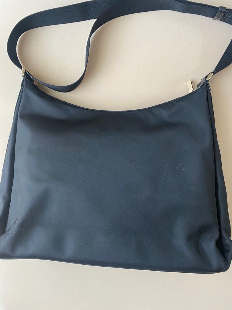 まりぺ　ケイトスペード　カーター ラージ コンバーチブル クロスボディ