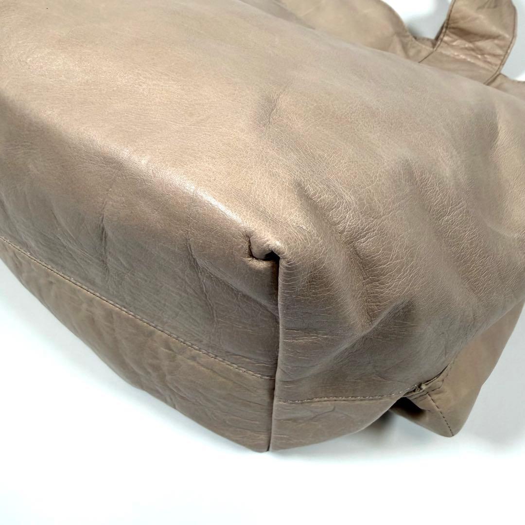 【未使用に近い】ヨーガンレール　トートバッグ　シワ加工　馬革　アイボリー