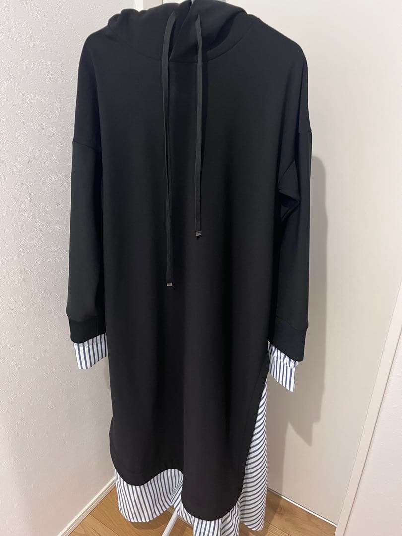 【美品】UN3D. ドッキングスウェットワンピース¥39,600 ブラック