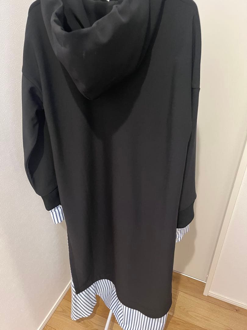 【美品】UN3D. ドッキングスウェットワンピース¥39,600 ブラック