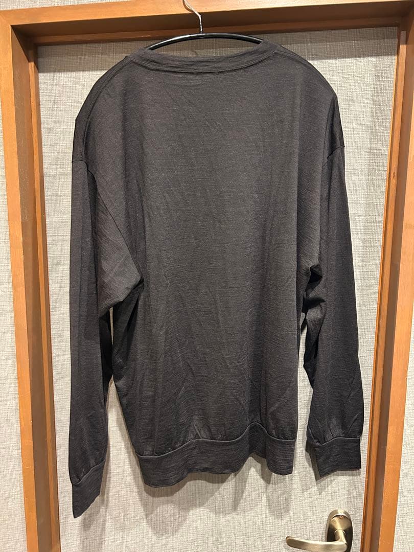 な*ま様 美品comoli コモリ 23AW サマーウール長袖クルー チャコール