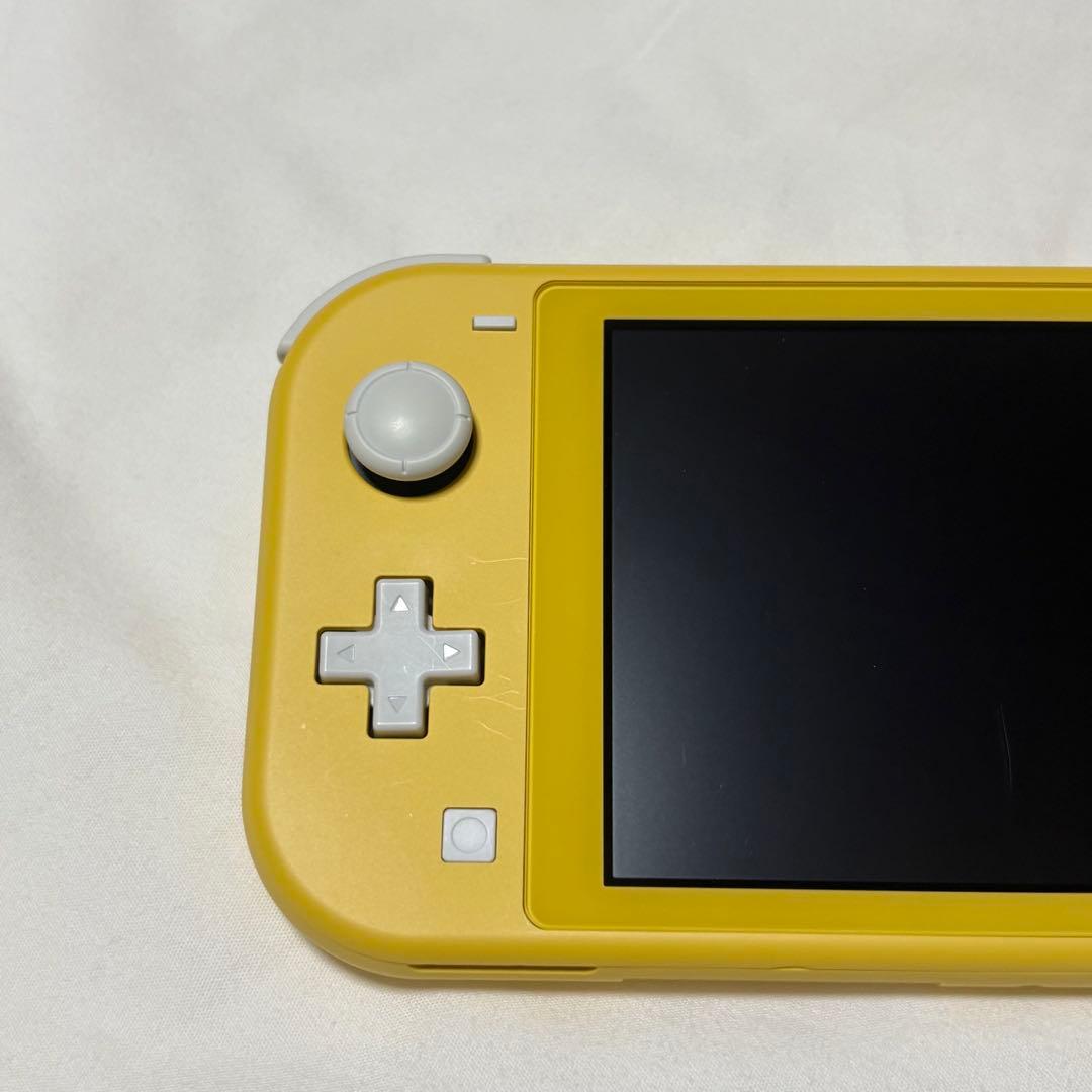 【任天堂】Nintendo Switch Lite 本体 イエロー ケース付き