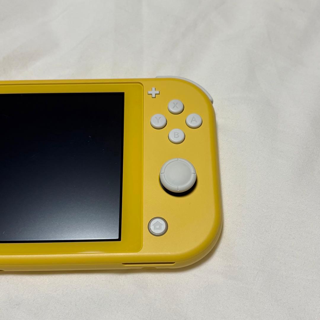 【任天堂】Nintendo Switch Lite 本体 イエロー ケース付き
