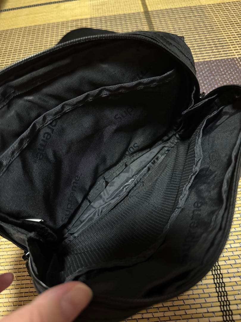 supremeショルダーバッグ 美品