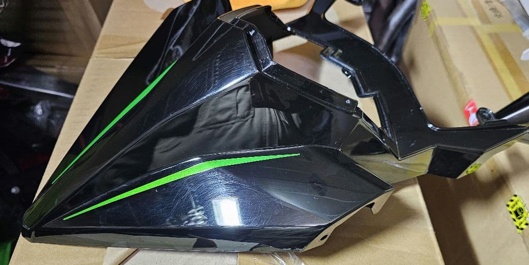 NINJA H2 テールカウル周り