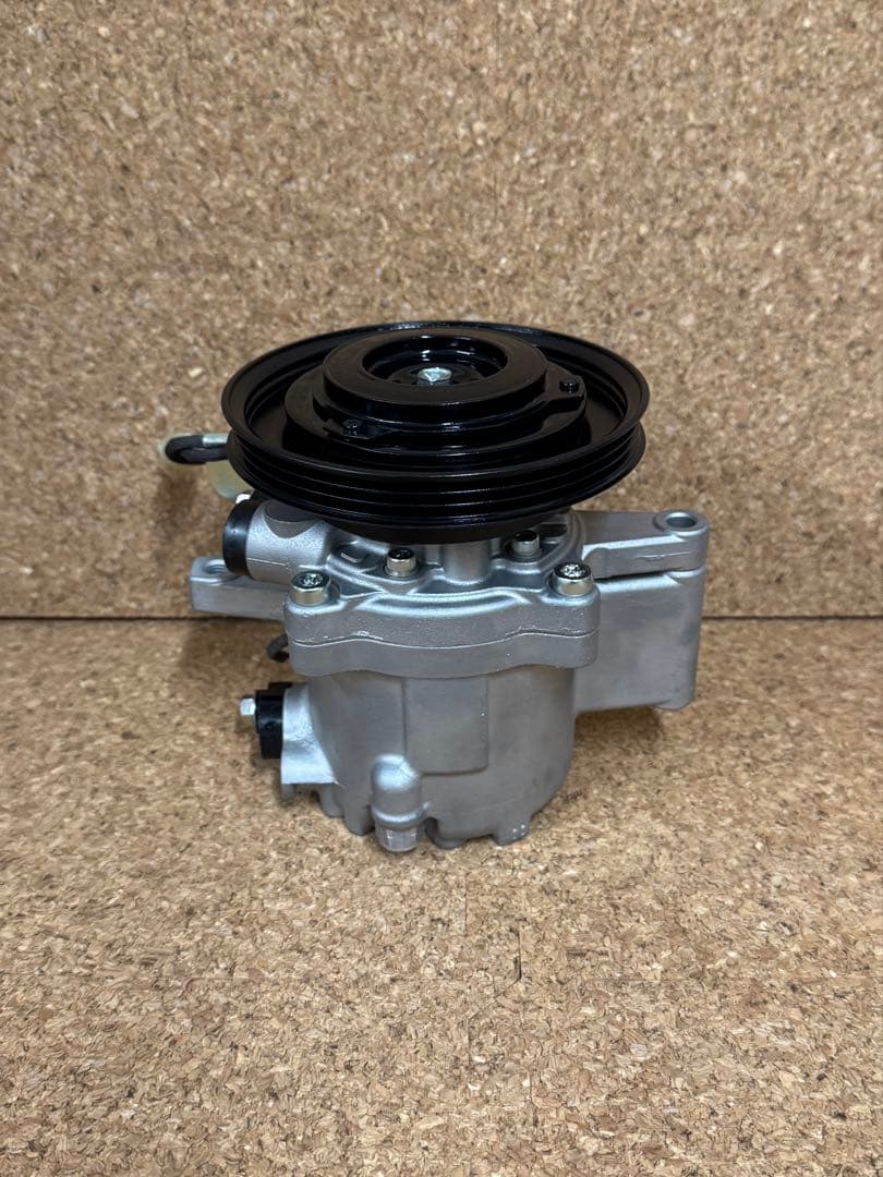 L675Sココア リビルトACコンプレッサー 未使用 長期在庫 L575Sコンテ