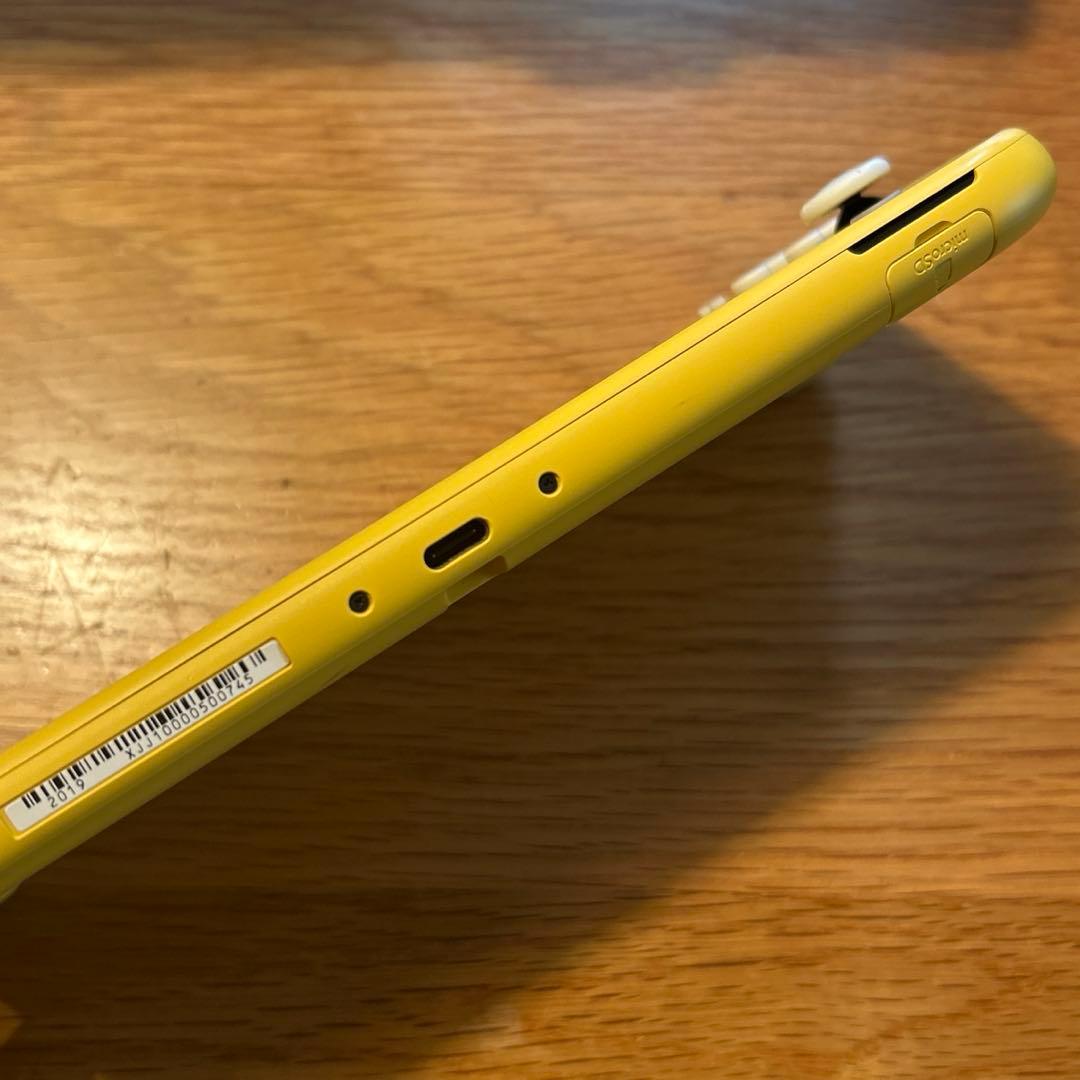 Nintendo Switch Lite イエロー(左スティックに不具合あり)