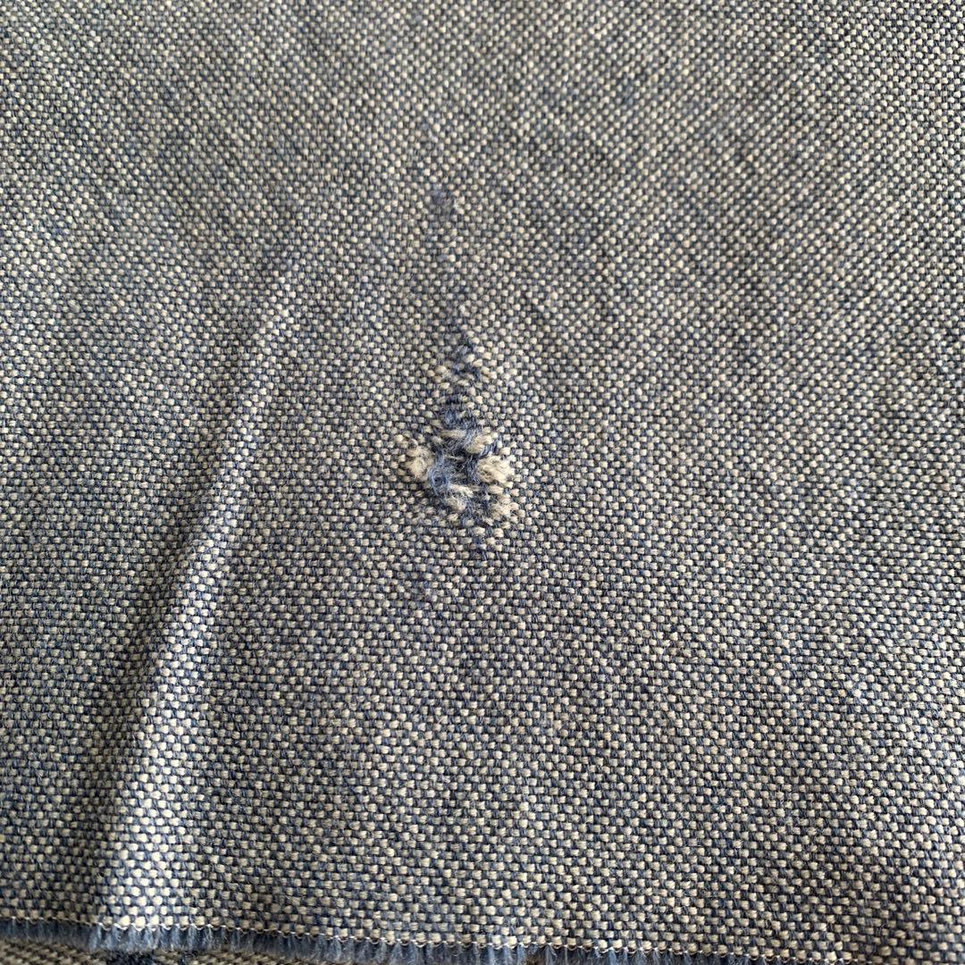 GUCCI ロゴ柄 ウールマフラー