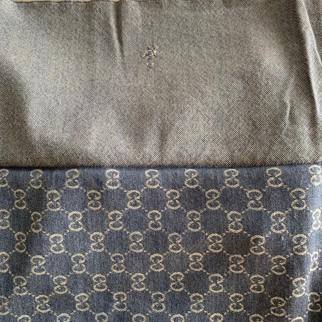 GUCCI ロゴ柄 ウールマフラー