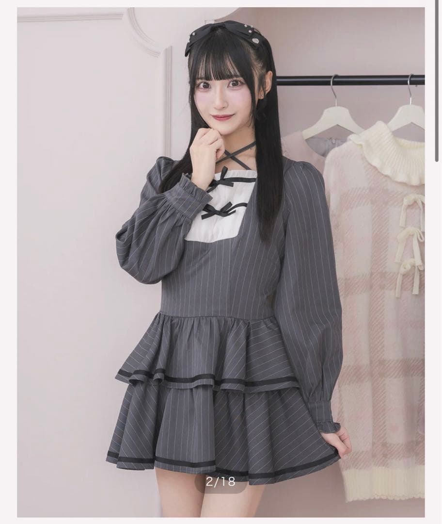 pium ピウム クロステープバイカラーティアードワンピース グレーストラップ