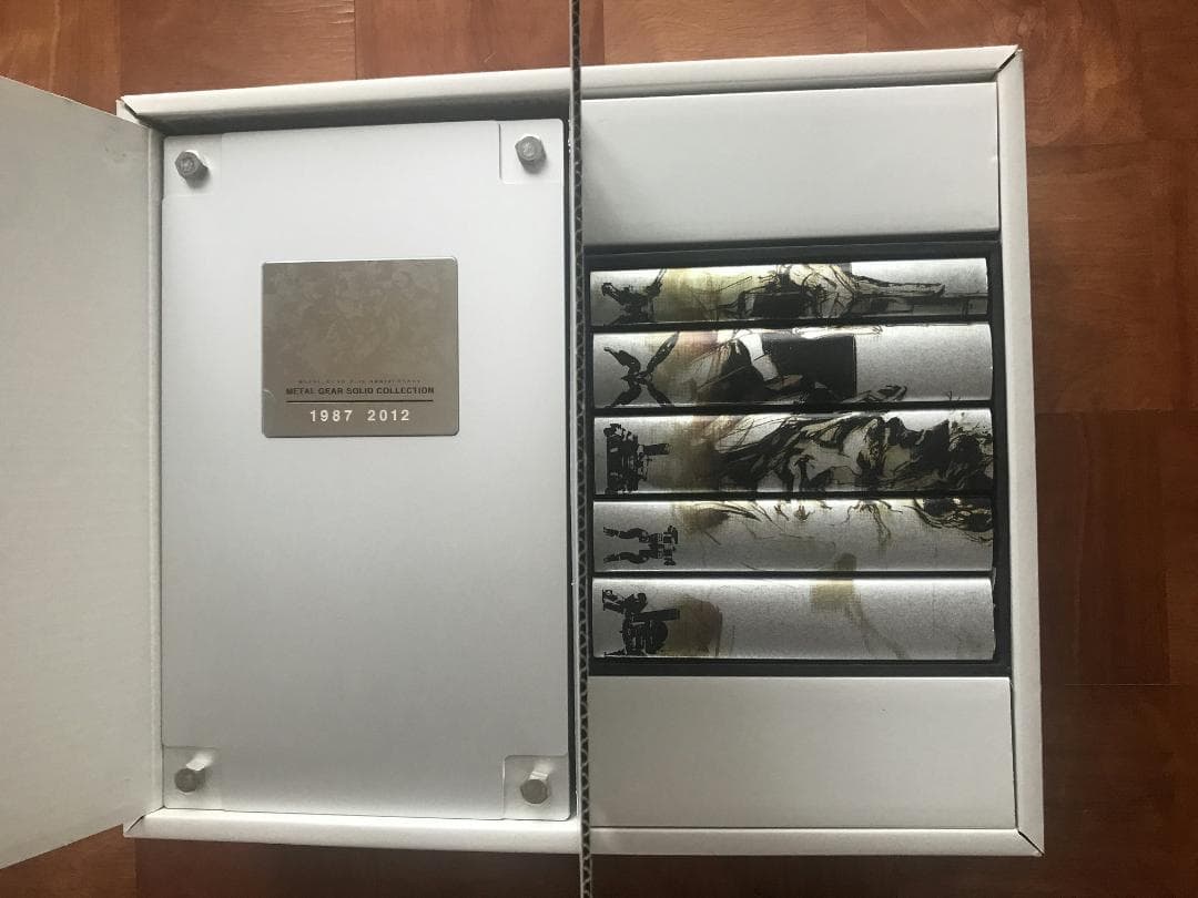 メタルギア25周年 L GEAR SOLID COLLECTION