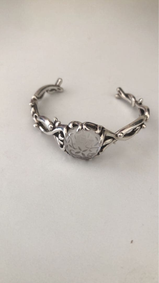 UZU Silver925花柄カッティング 水晶バングルL362