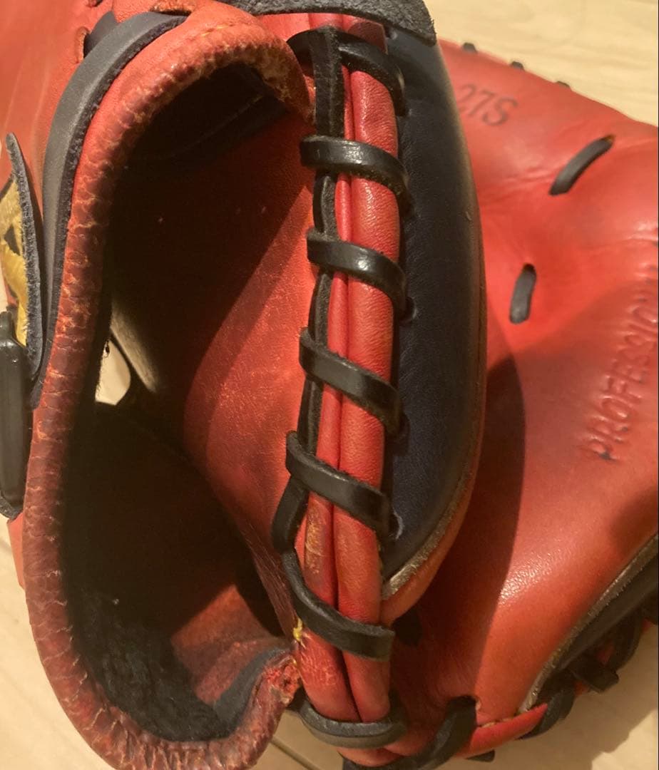 ハタケヤマ　キャッチーミットグローブ　軟式野球