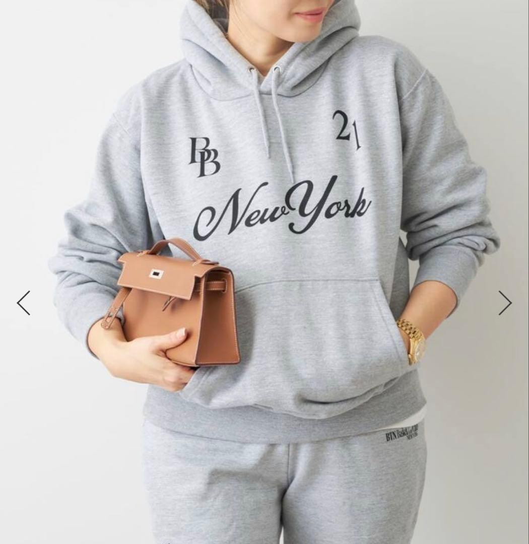 BTN Logo Hoodie パーカー