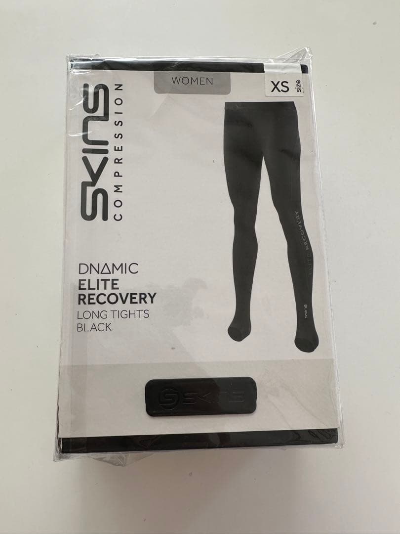 SKINSレディースリカバリーロングタイツ