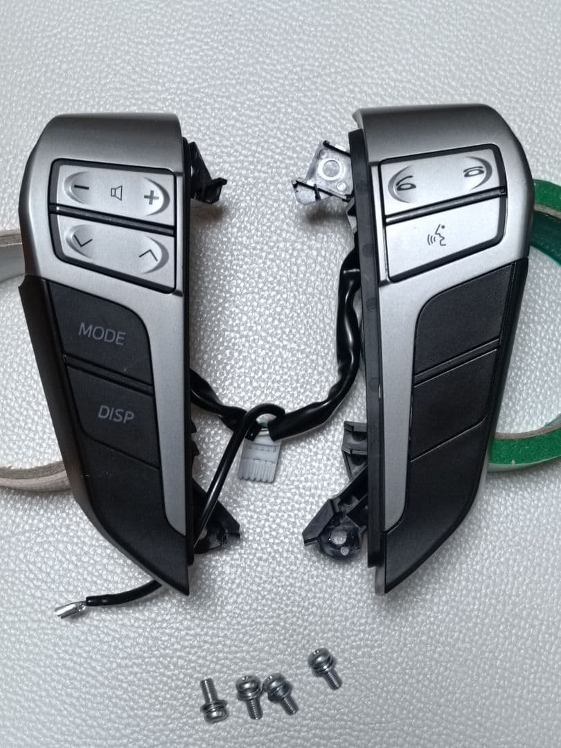 20 アルファードヴェルファイア純正OPステアリングスイッチ ハンズフリー 良品