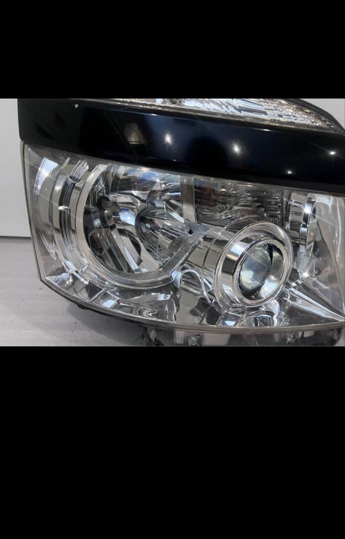 ヴォクシー ZRR70 ZRR75W HID 左右セット ヘッドライト バラスト