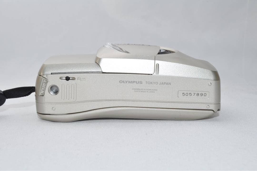 ☆美品☆ OLYMPUS オリンパス μ mju ZOOM 140 カメラ