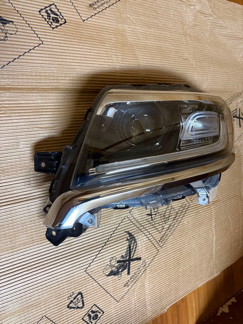 スペーシアカスタム LEDヘッドライト 左